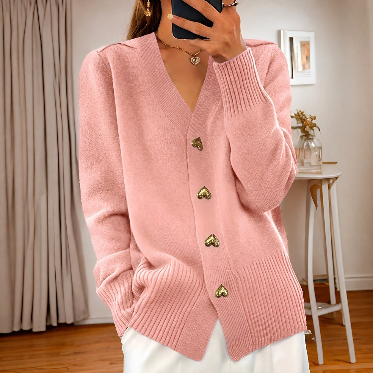 Annalee - Cardigan Élégant avec Boutons d'Amour pour Femmes