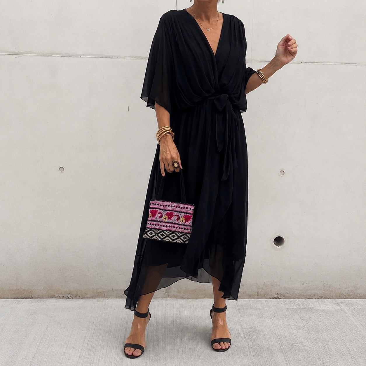 Loisa - Robe légère en chiffon avec col en V