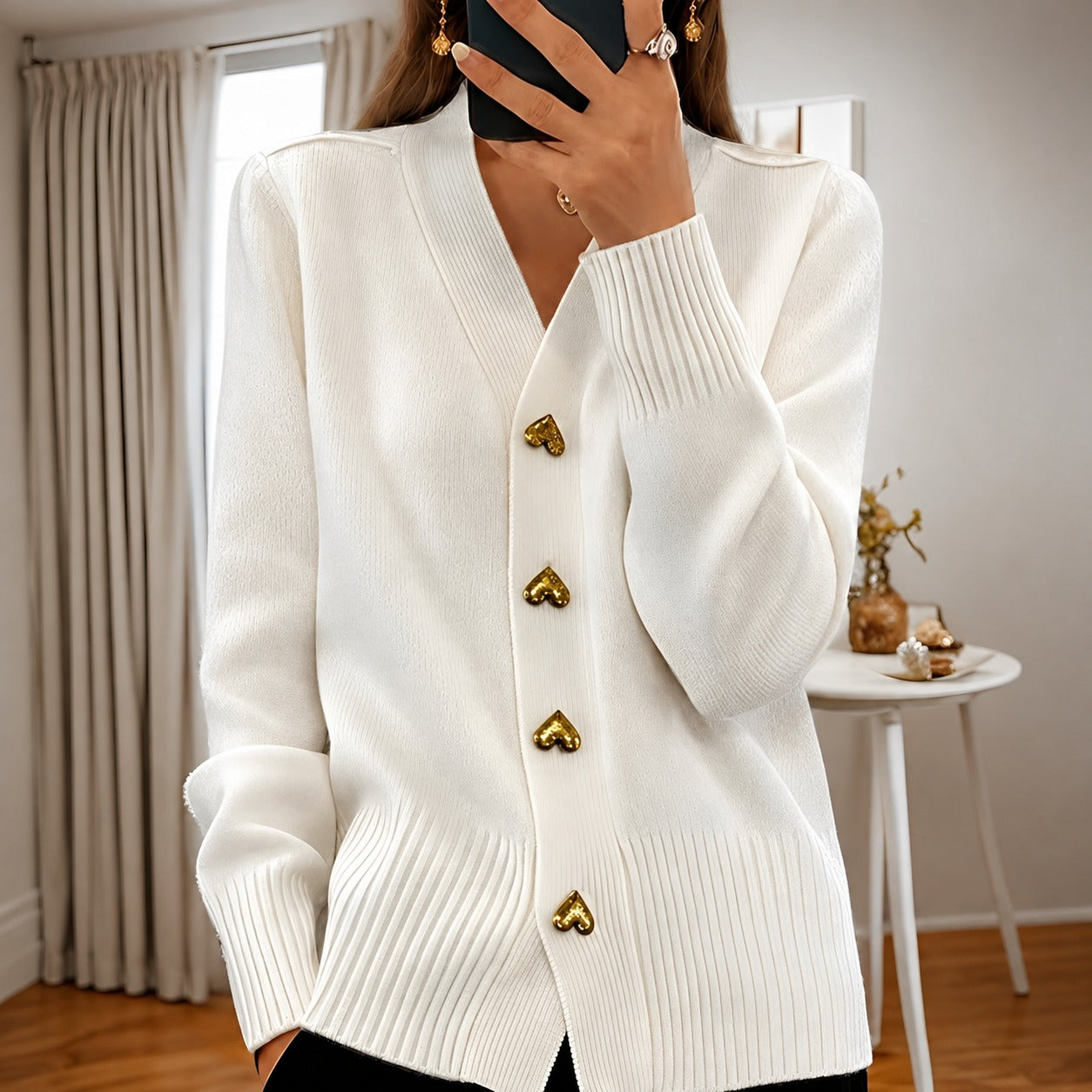 Annalee - Cardigan Élégant avec Boutons d'Amour pour Femmes