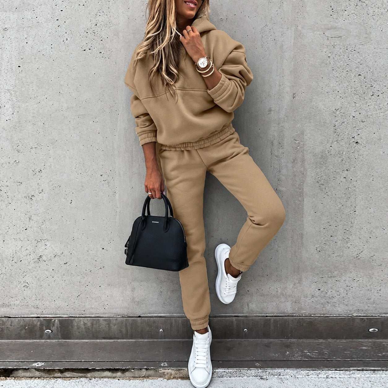Alisha - Ensemble de sweat-shirt à manches longues et pantalon