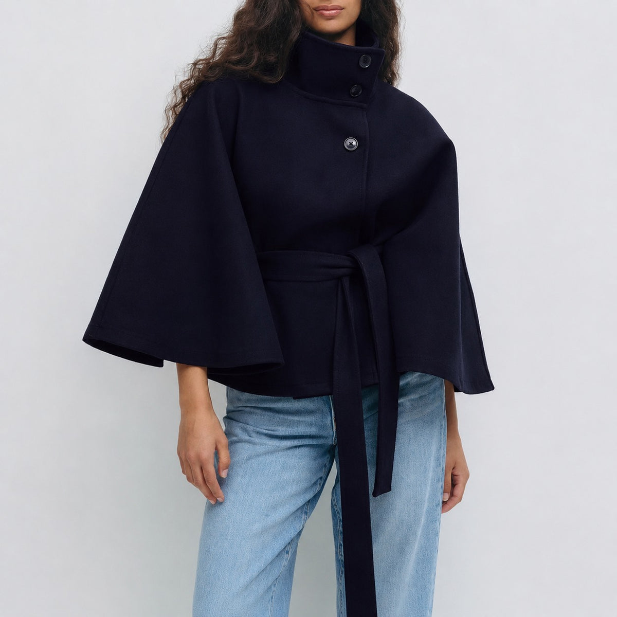 Loraine - Veste élégante pour femme avec ceinture