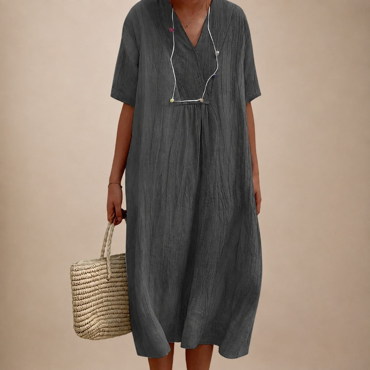Leilani - Robe élégante pour femmes avec col en V
