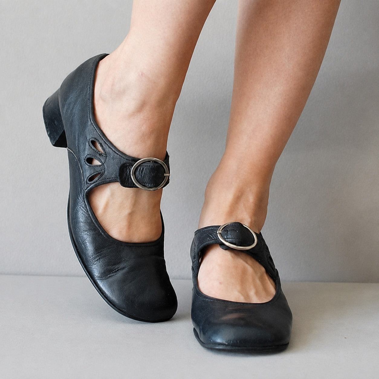 Beatrice - Sandales élégantes avec fermeture à boucle réglable