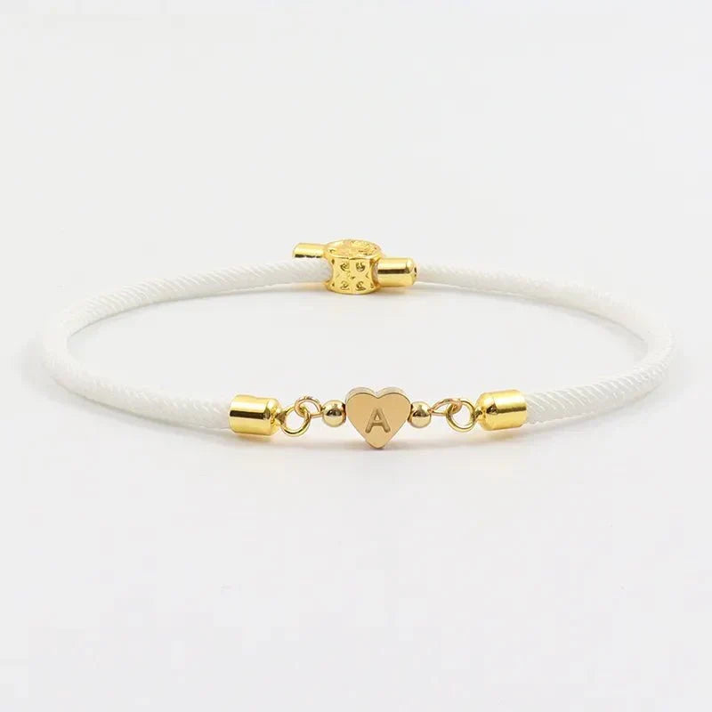 Daphne – Bracelet cœur personnalisé pour femme