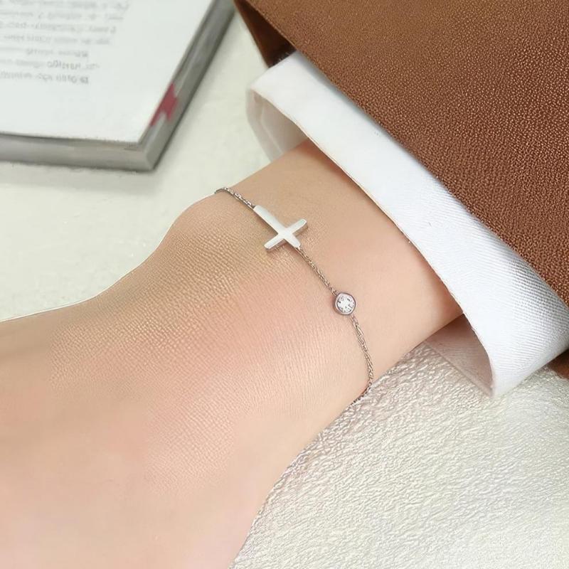 Althea – Bracelet avec croix pour dames en or et argent