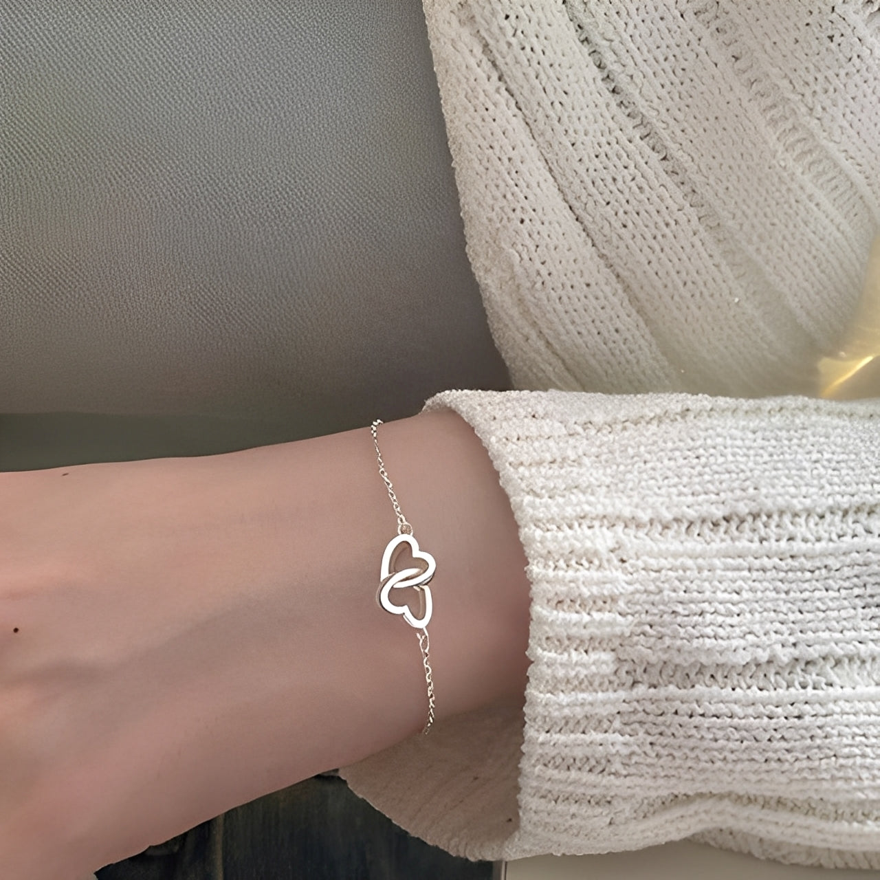 Amara – Bracelet amulette avec double cœur