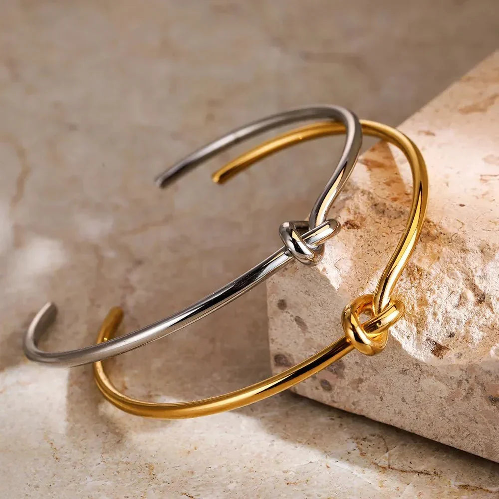 Clea – Bracelet classique avec nœud