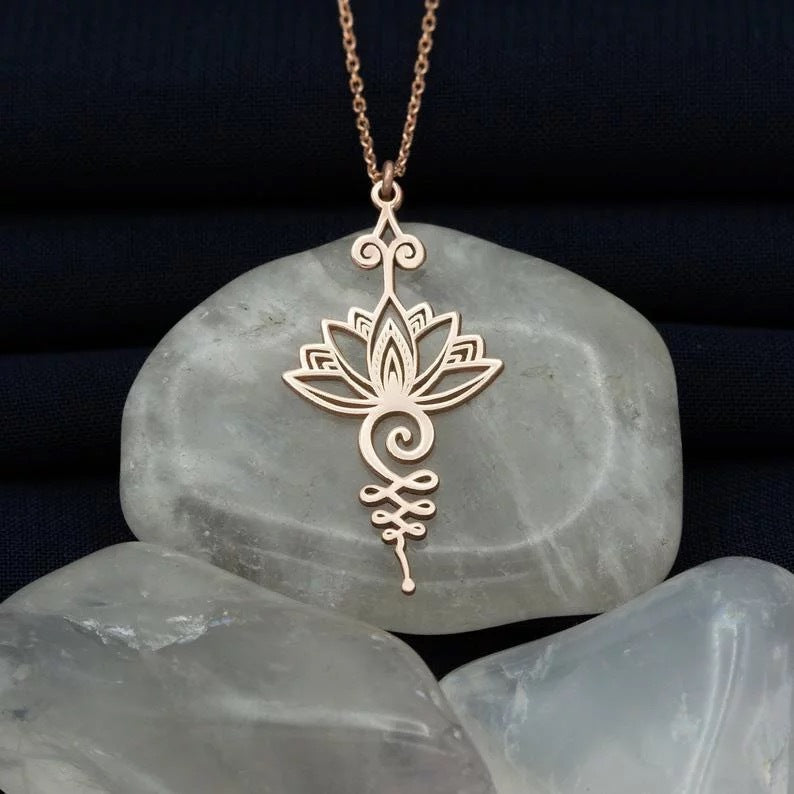 Lysia – Collier éclat de lotus