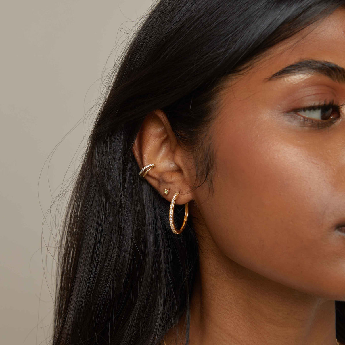 Kelly – Manchon d'oreille doré