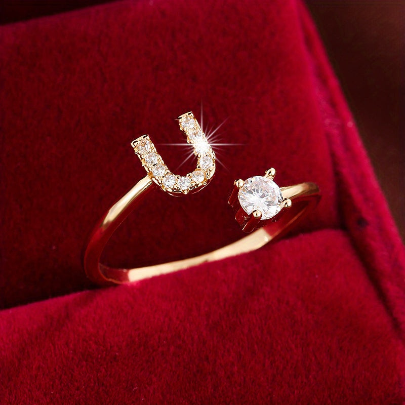 Nova – Bague ouverte moderne avec initiale et zircon