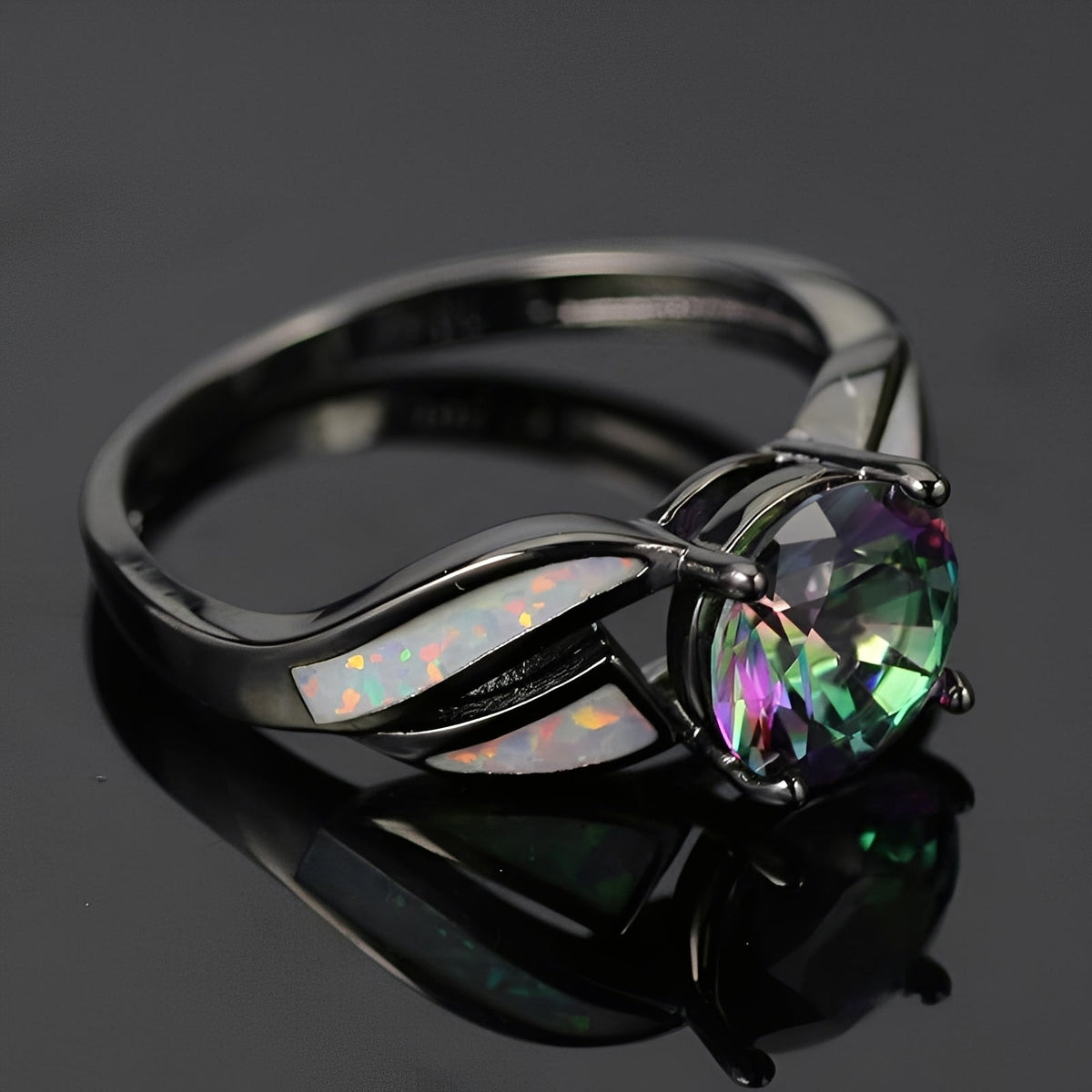 Mirella – Bague arc-en-ciel en opale et topaze