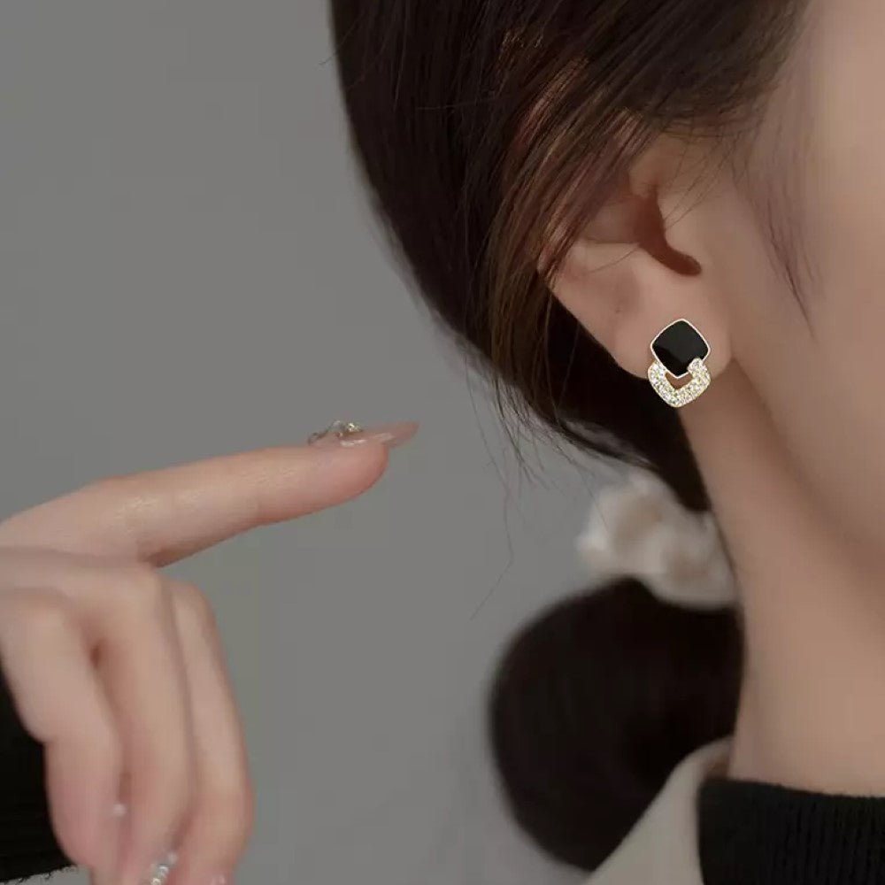 Boucles d'oreilles géométriques - Boucles d'oreilles en zirconia noire