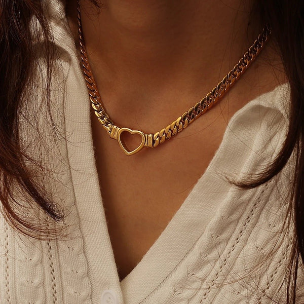 Ara – Collier cœur en or