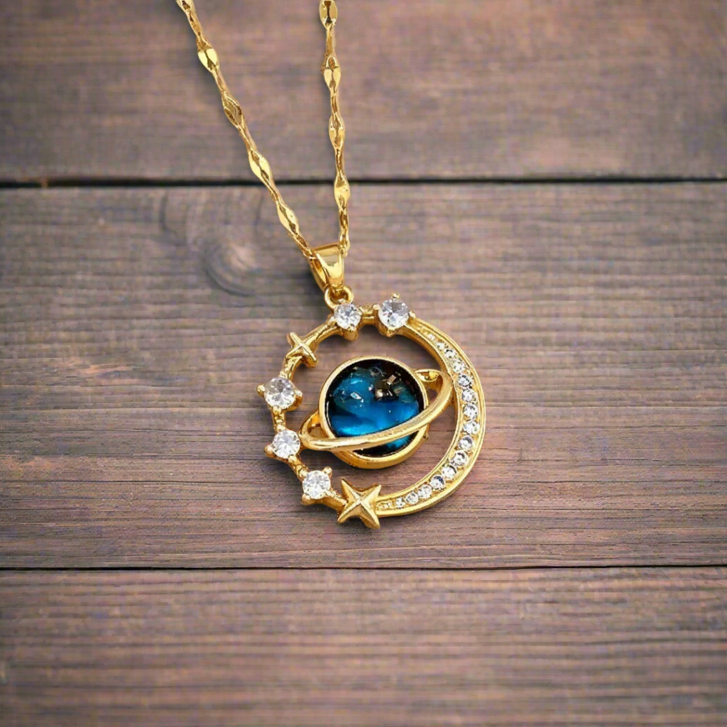 Stellar – Collier de charme cosmique