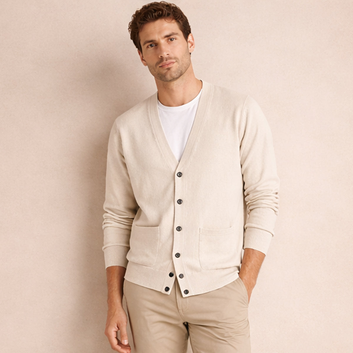 Cardigan homme à col V boutons poches avant coupe décontractée