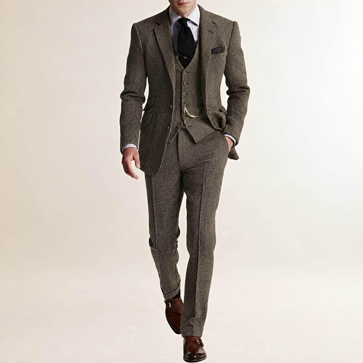 Costume trois pièces homme blazer, gilet et pantalon coupe ajustée
