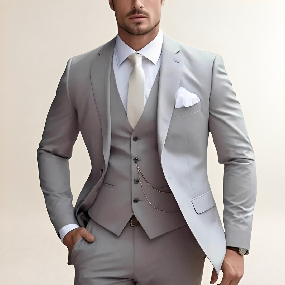 Costume trois pièces pour homme avec blazer, gilet et pantalon slim