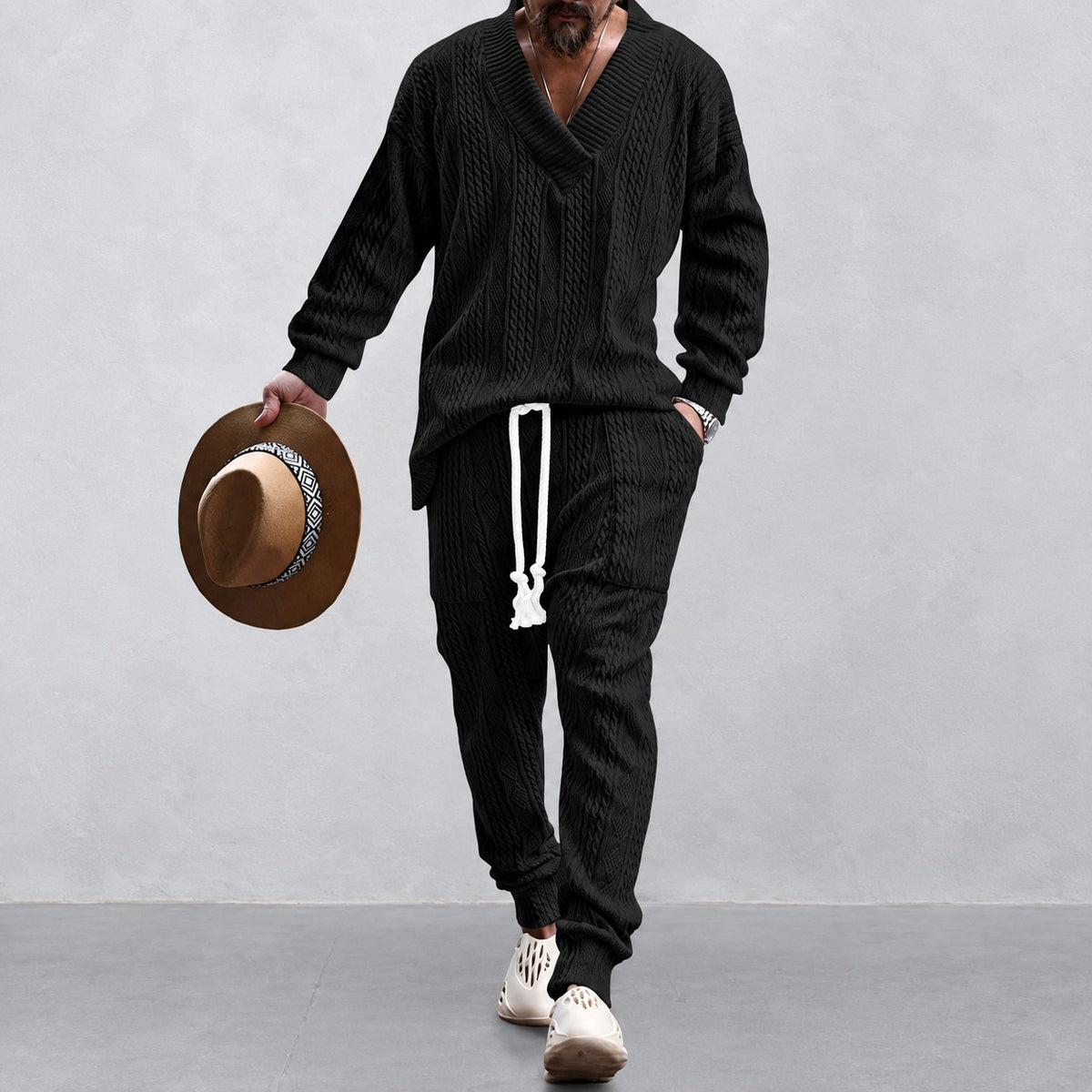 Ensemble athleisure homme à V-neck et pantalon à cordon - coupe décontractée, style sportif