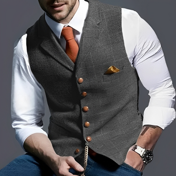 Gilet homme slim, devant à boutons simples, poche poitrine et détail montre-chaîne