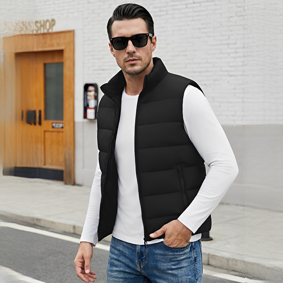 Gilet pour hommes isolé à fermeture éclair et poches coupe casual