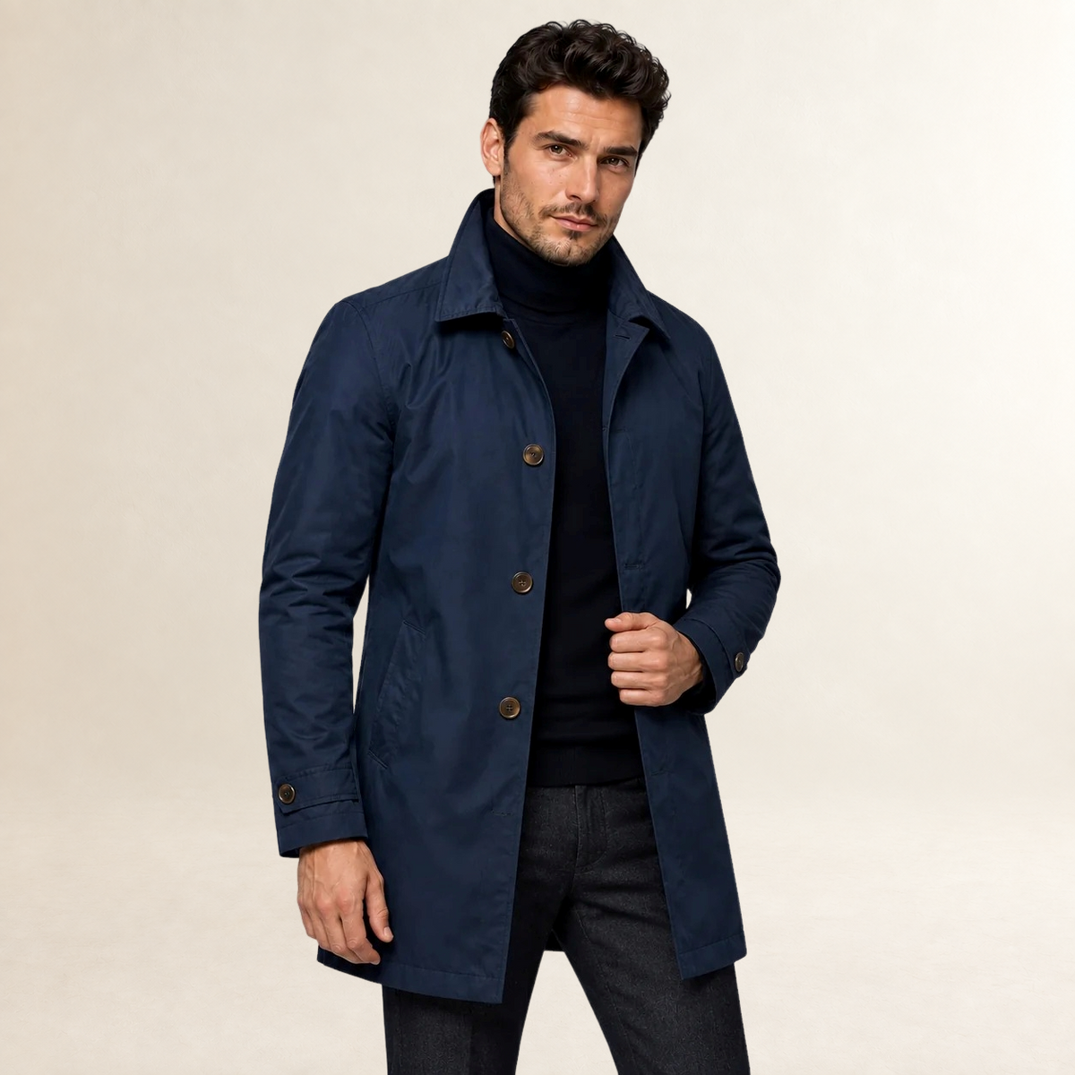 Manteau homme ajusté à boutons et poches fonctionnelles, coupe longue