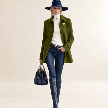 Manteau pour femmes à col à revers et fermeture à boutons, coupe classique