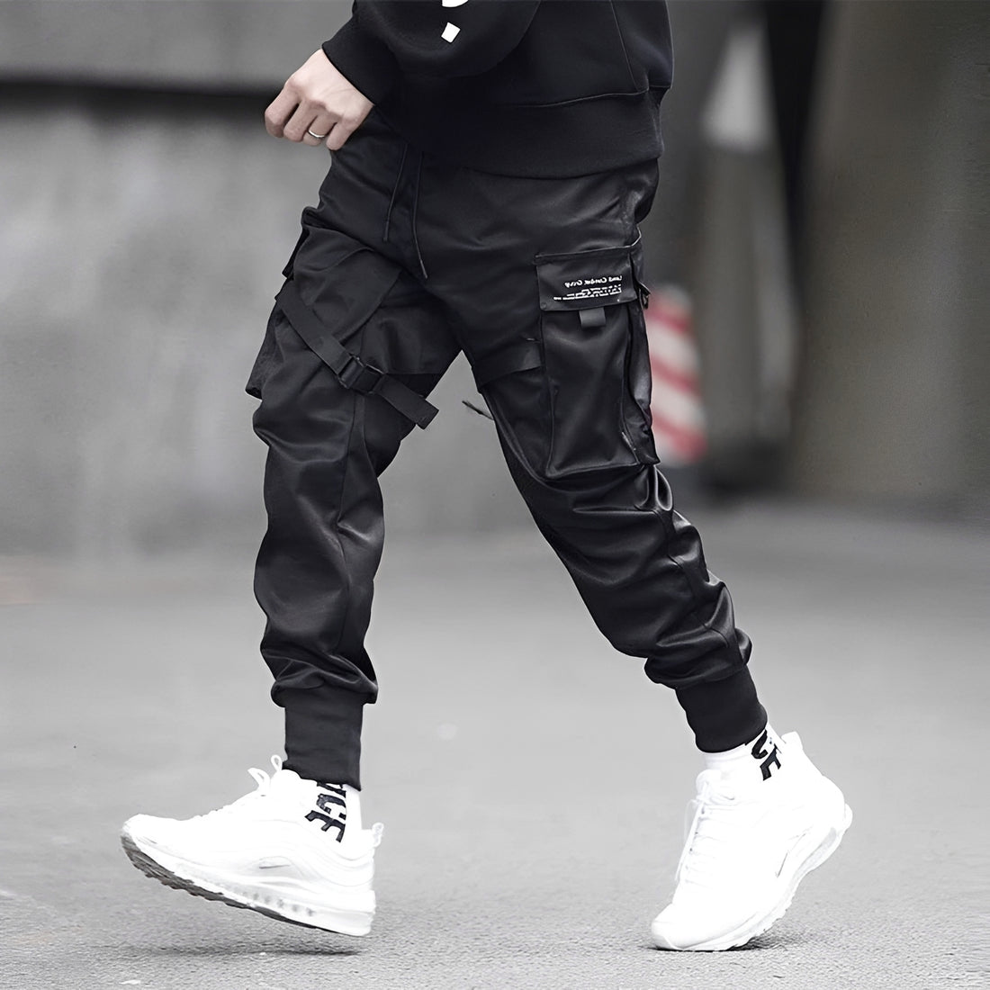 Pantalon cargo homme tactique avec poches multiples et réglables