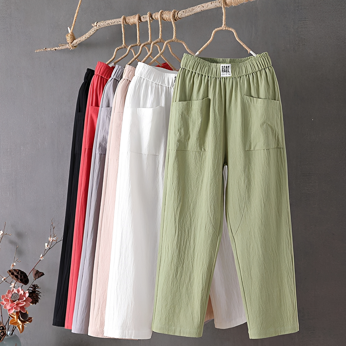 Pantalon femme à jambe droite ample, taille élastiquée, poches plaquées frontales, longueur 7/8