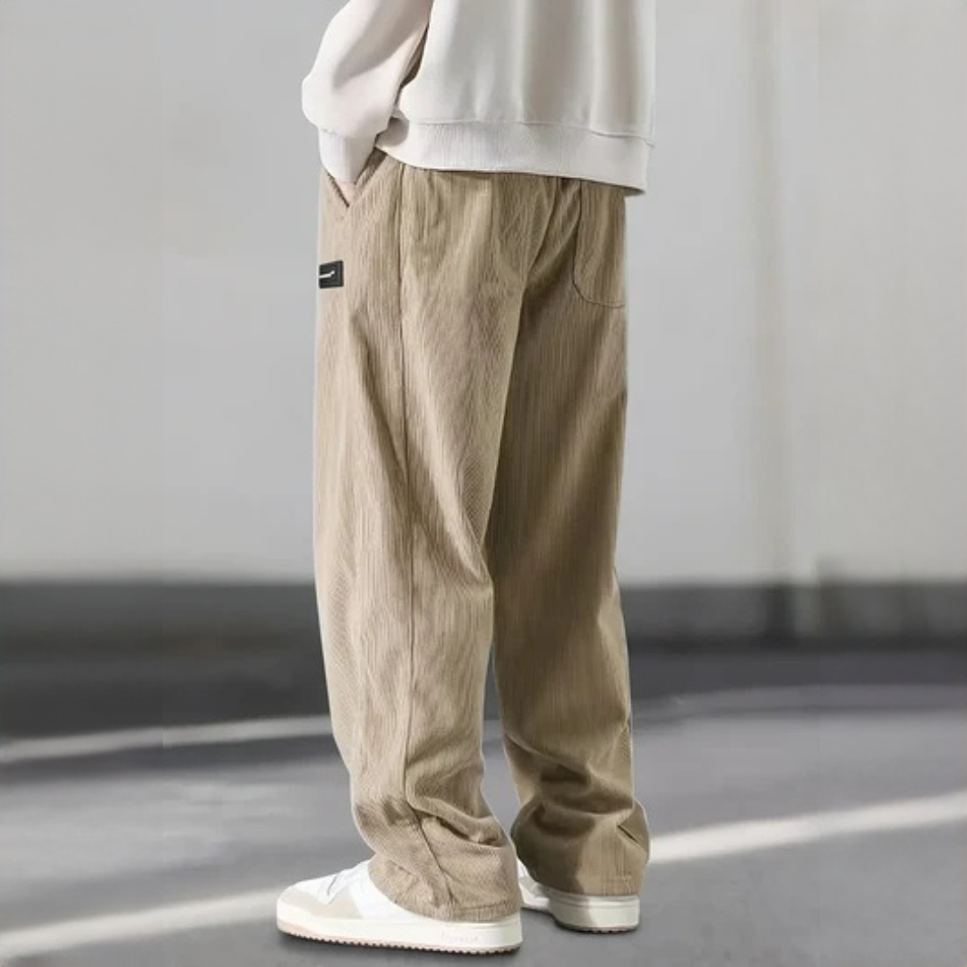Pantalon homme à ceinture élastiquée et cordon de serrage - coupe droite relaxe, poches latérales