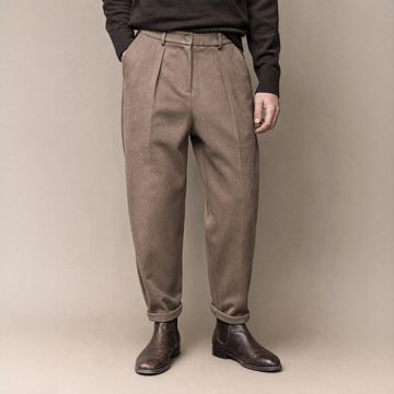 Pantalon homme à plis et coupe tapered - taille elasticisée avec passant et fermeture bouton