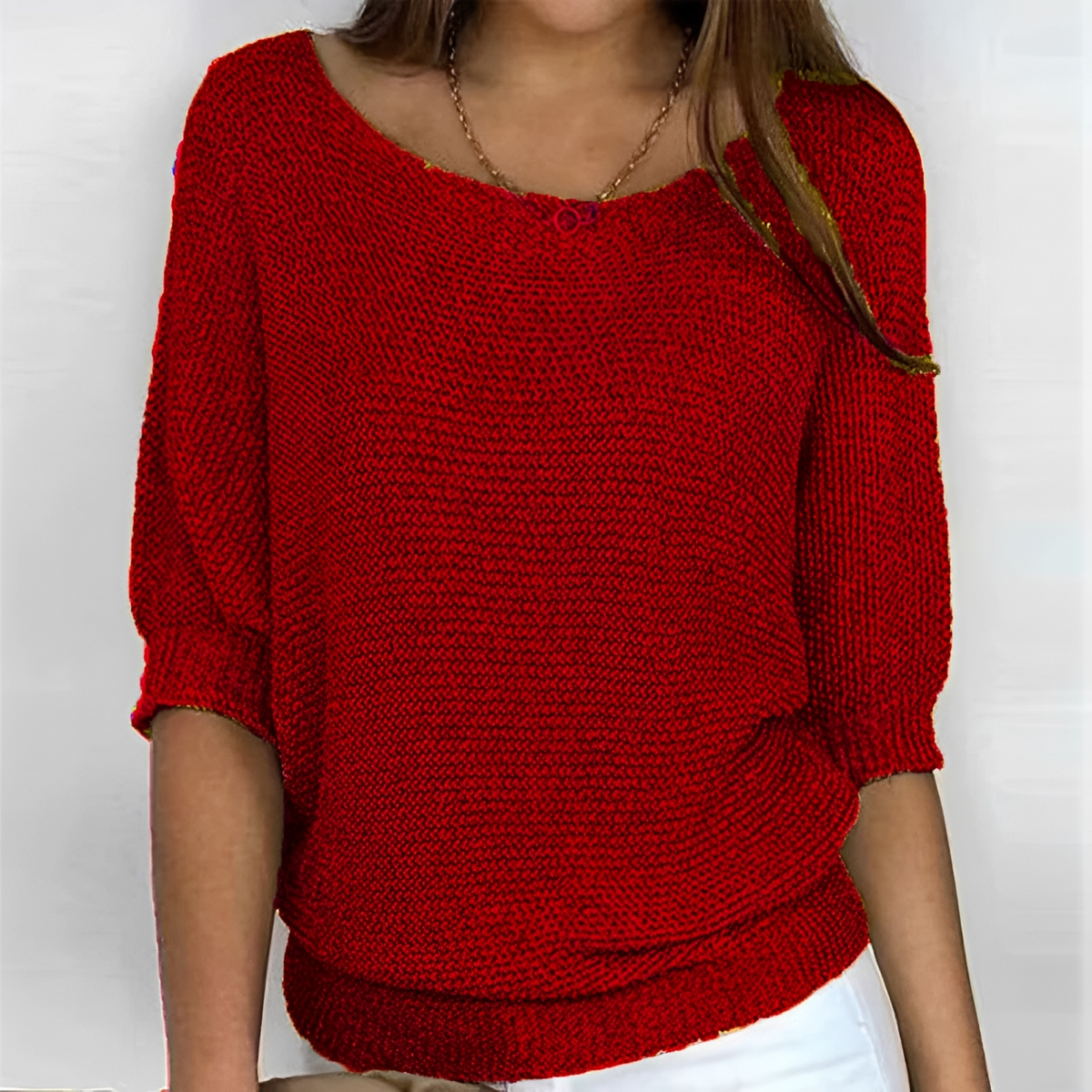 Pull femme à col rond, manches 3/4, coupe ample, bas et poignets côtés