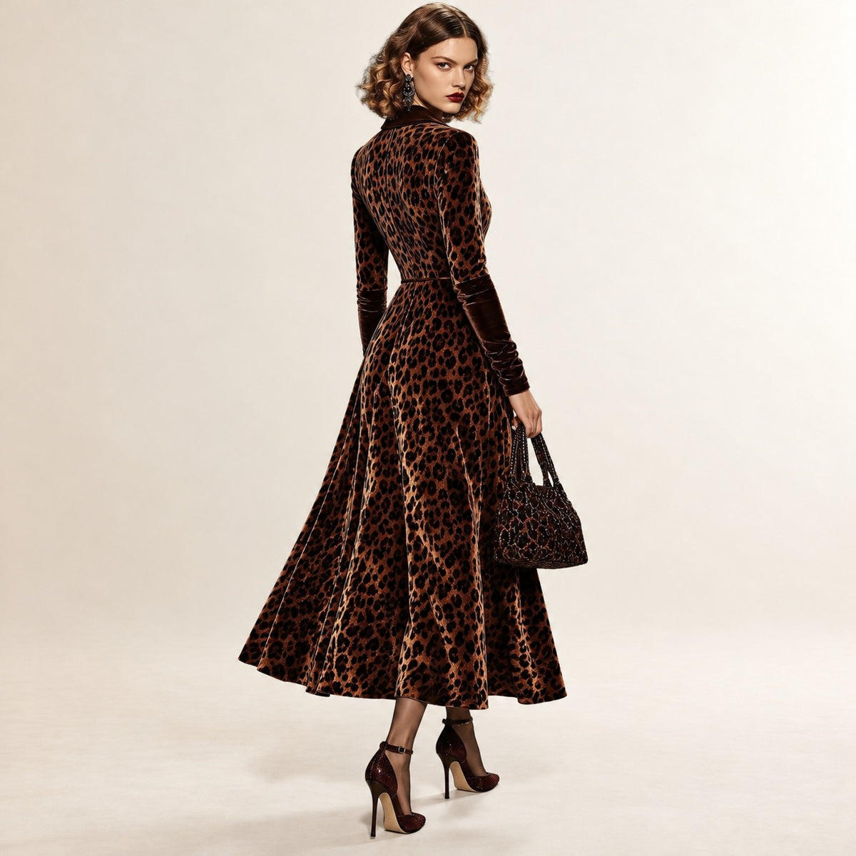Robe midi femme à col revers à manches longues et imprimé léopard