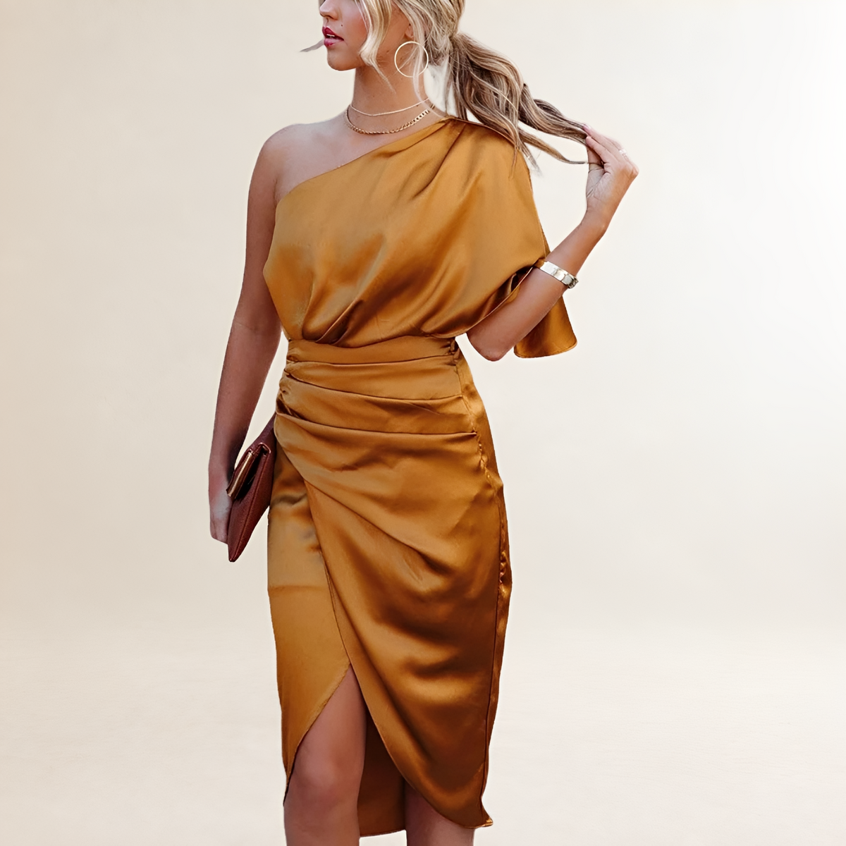 Robe midi femme à une épaule, corsage drapé, taille froncée et fente frontale