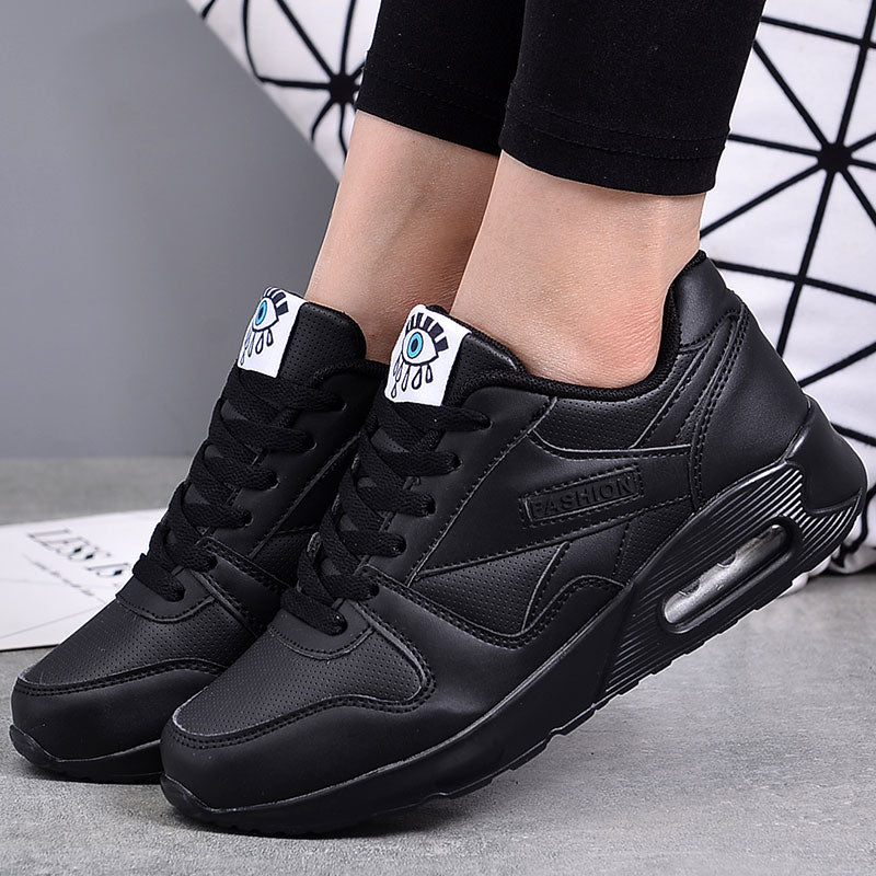 Sneakers pour femmes - Semelle à coussin d'air, motif œil, silhouette structurée
