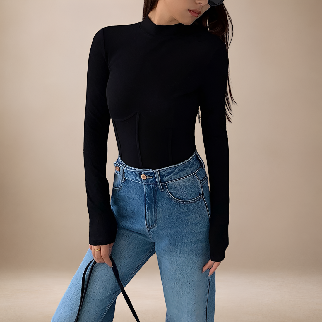 T-shirt à manches longues pour femmes col V ajusté avec corset