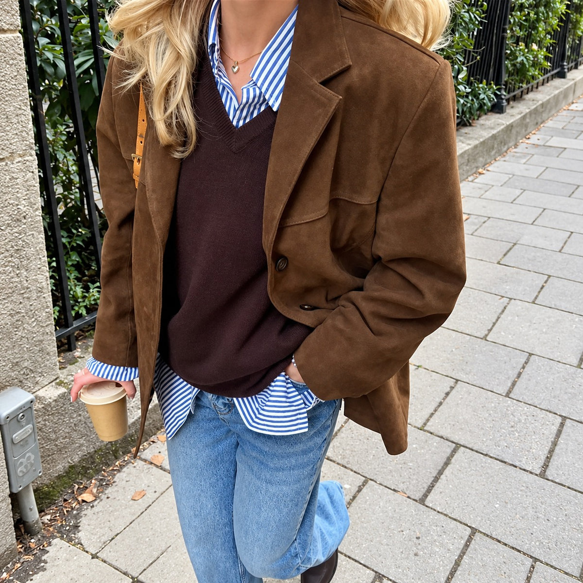 Veste blazer femme coupe oversize avec revers notched et poches à rabat