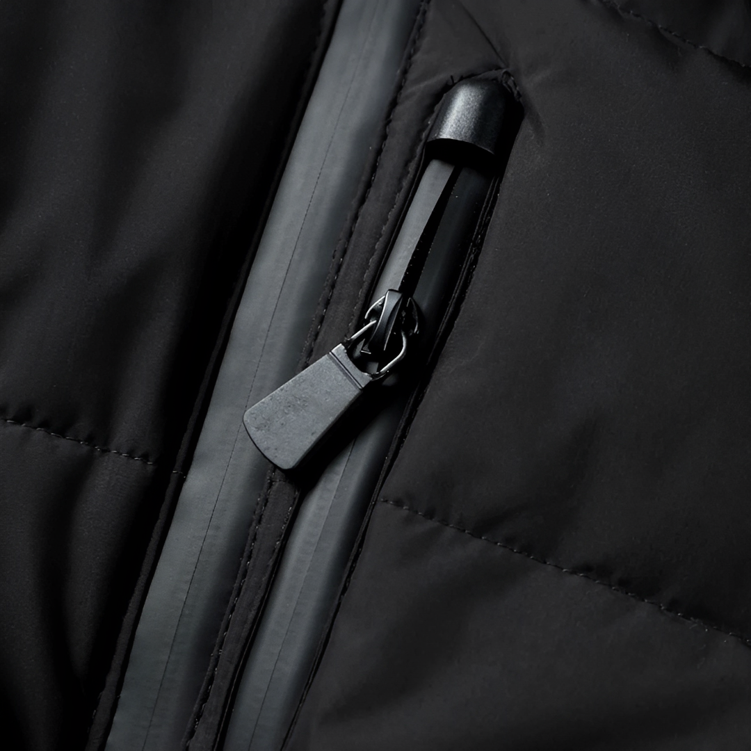 Veste matelassée à ceinture pour femmes avec capuche et fermeture éclair