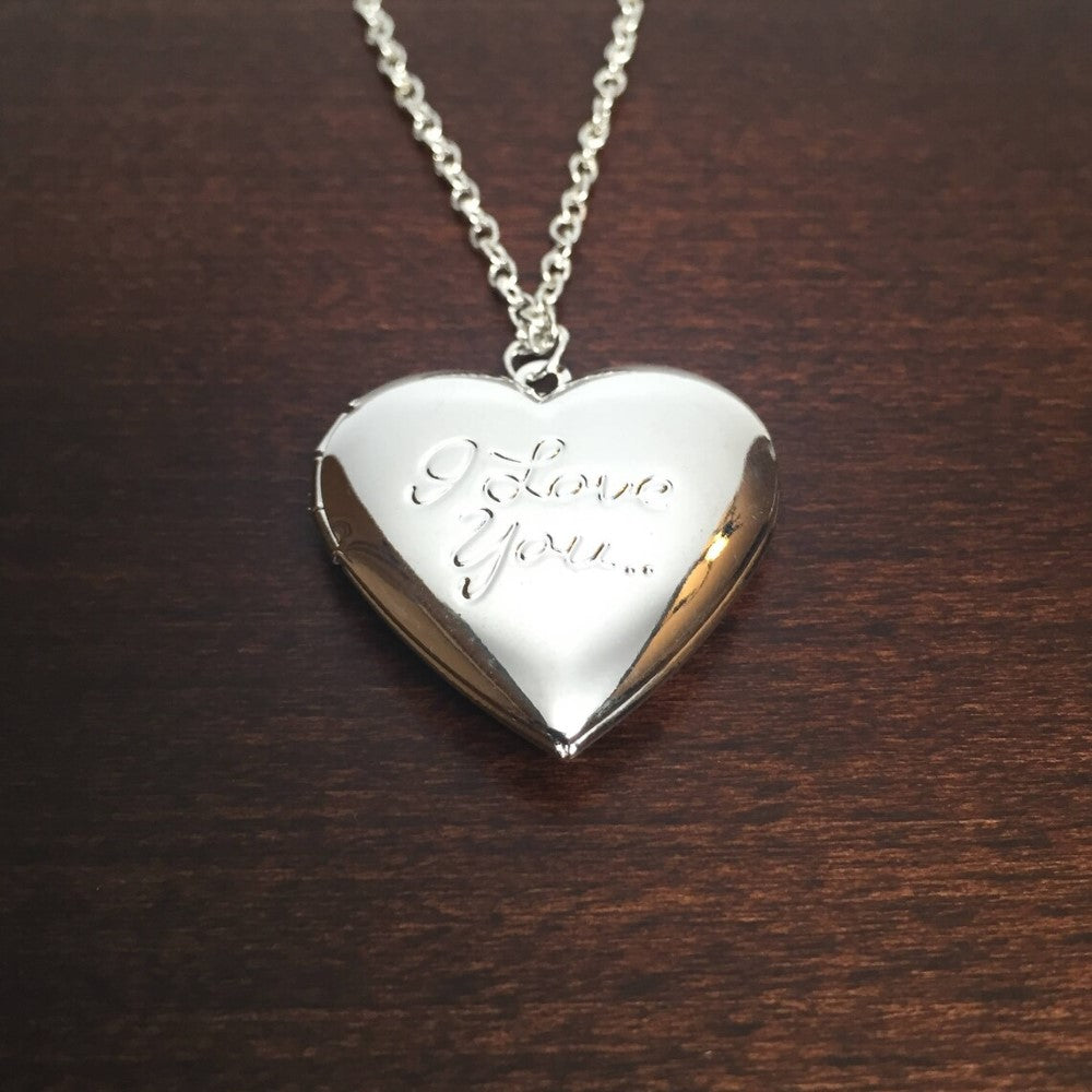 Collier Médaillon Cœur - Médaillon ancien