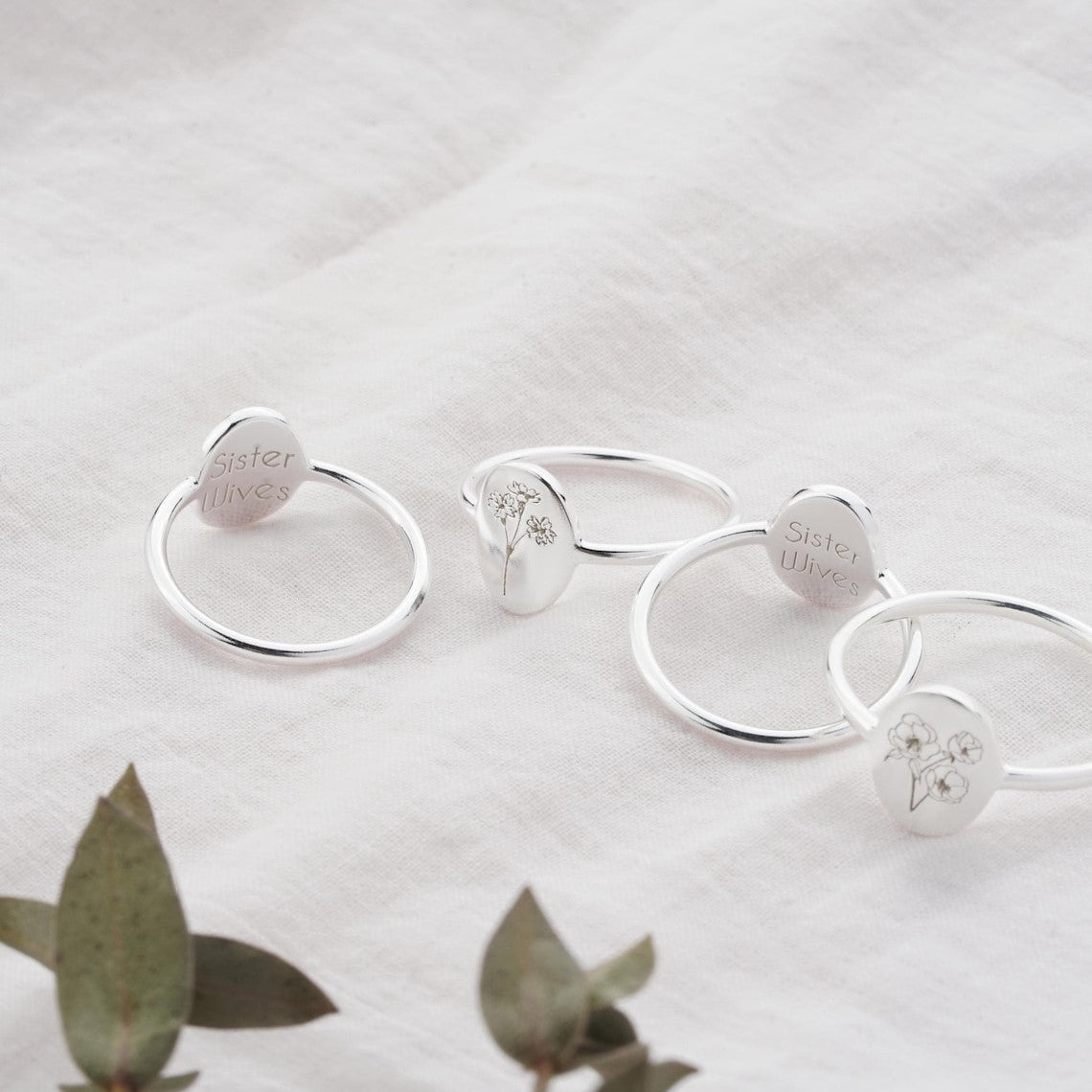 Bague fleur de naissance - Bague délicate personnalisée