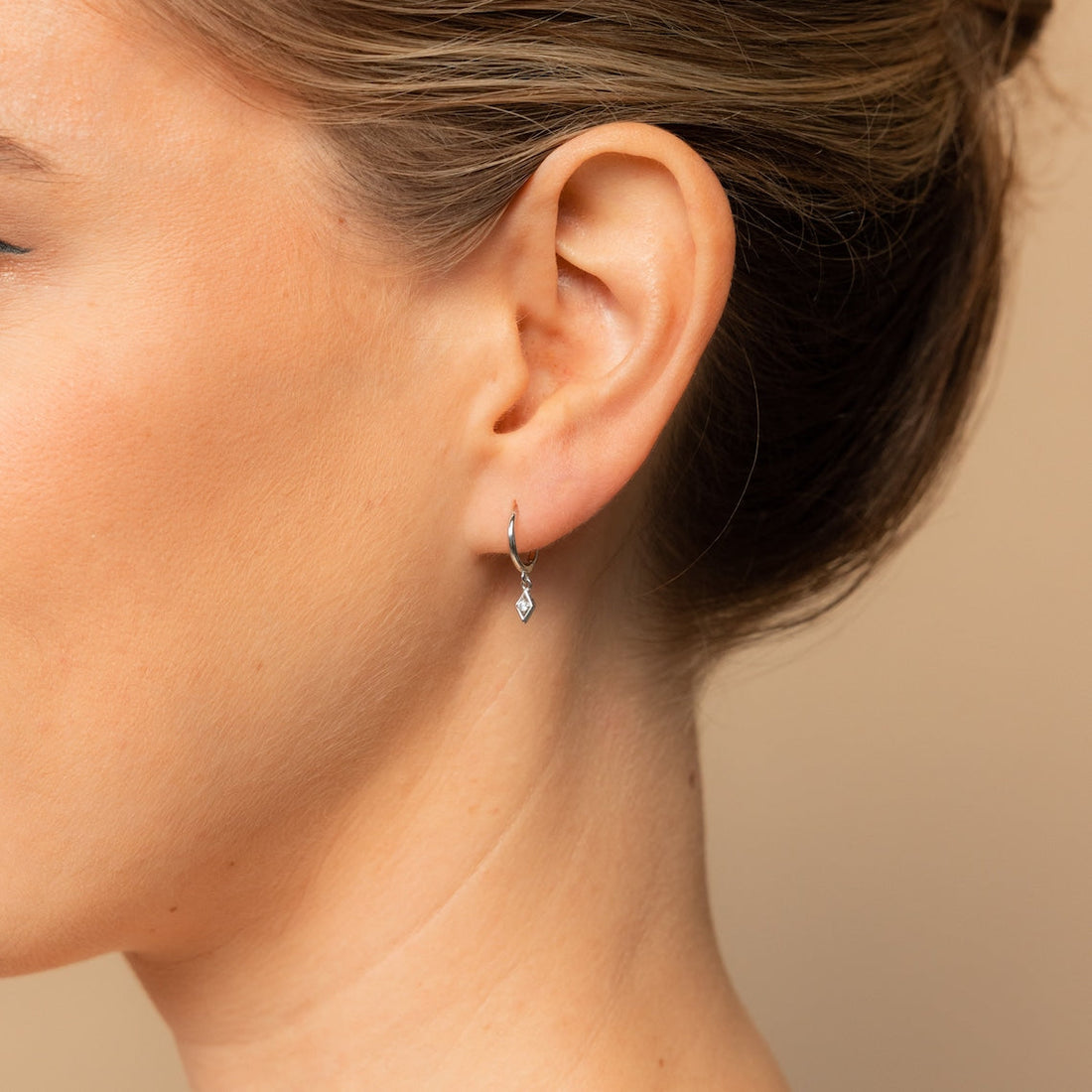 Boucles d'Oreilles Pendantes - Boucles d'Oreilles Délicates en Diamants