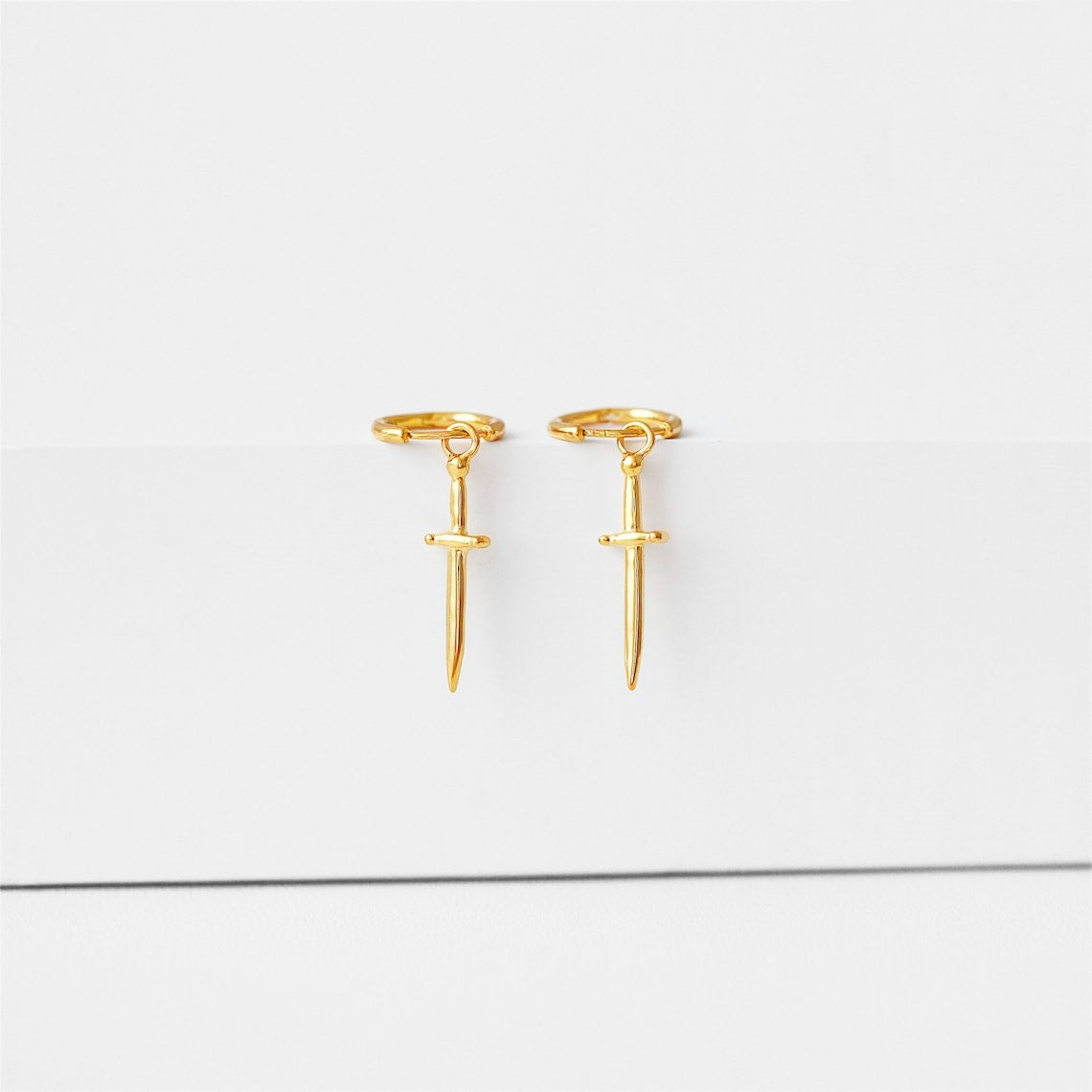 Boucles d'oreilles Dague - Boucles d'oreilles avec épées croisées