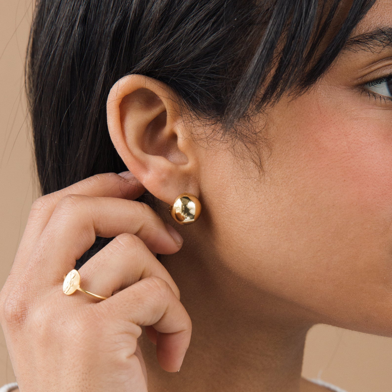 Luna – Boucles d'oreilles épaisses en boule
