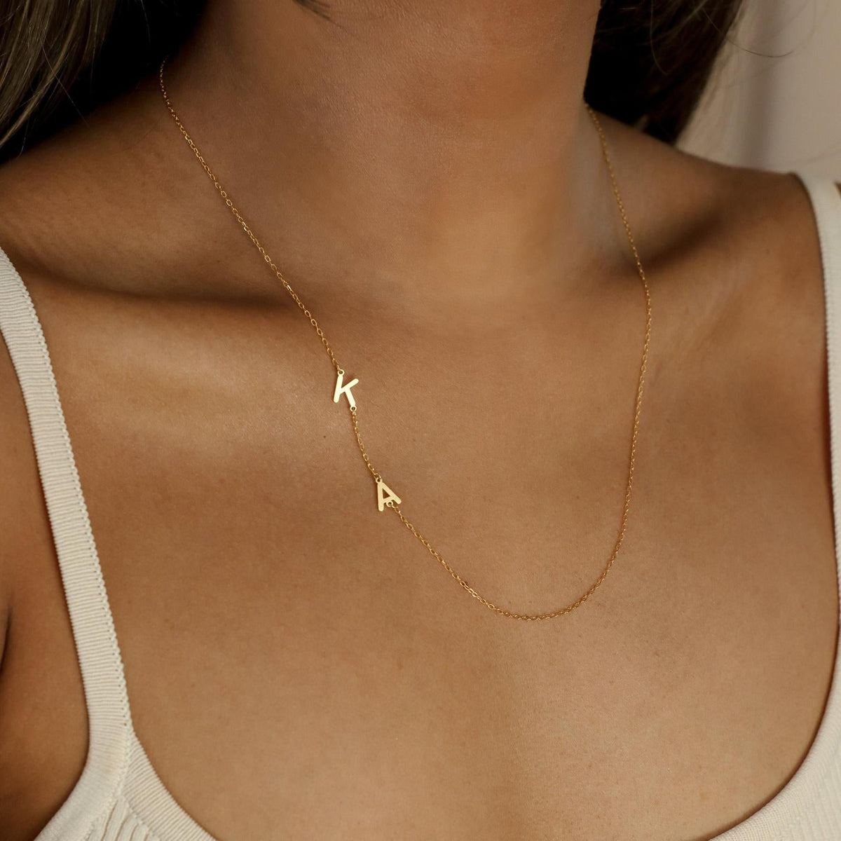 Collier avec initiales latérales - Collier de lettres individuelles