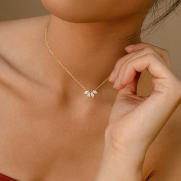 Collier en marquise - Incrustation de pierre marquise