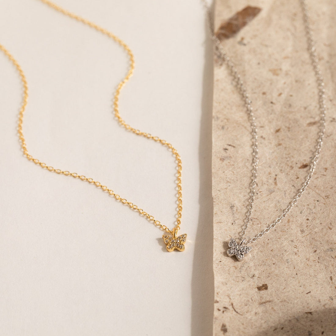 Mandy – Collier en forme de papillon Pavé