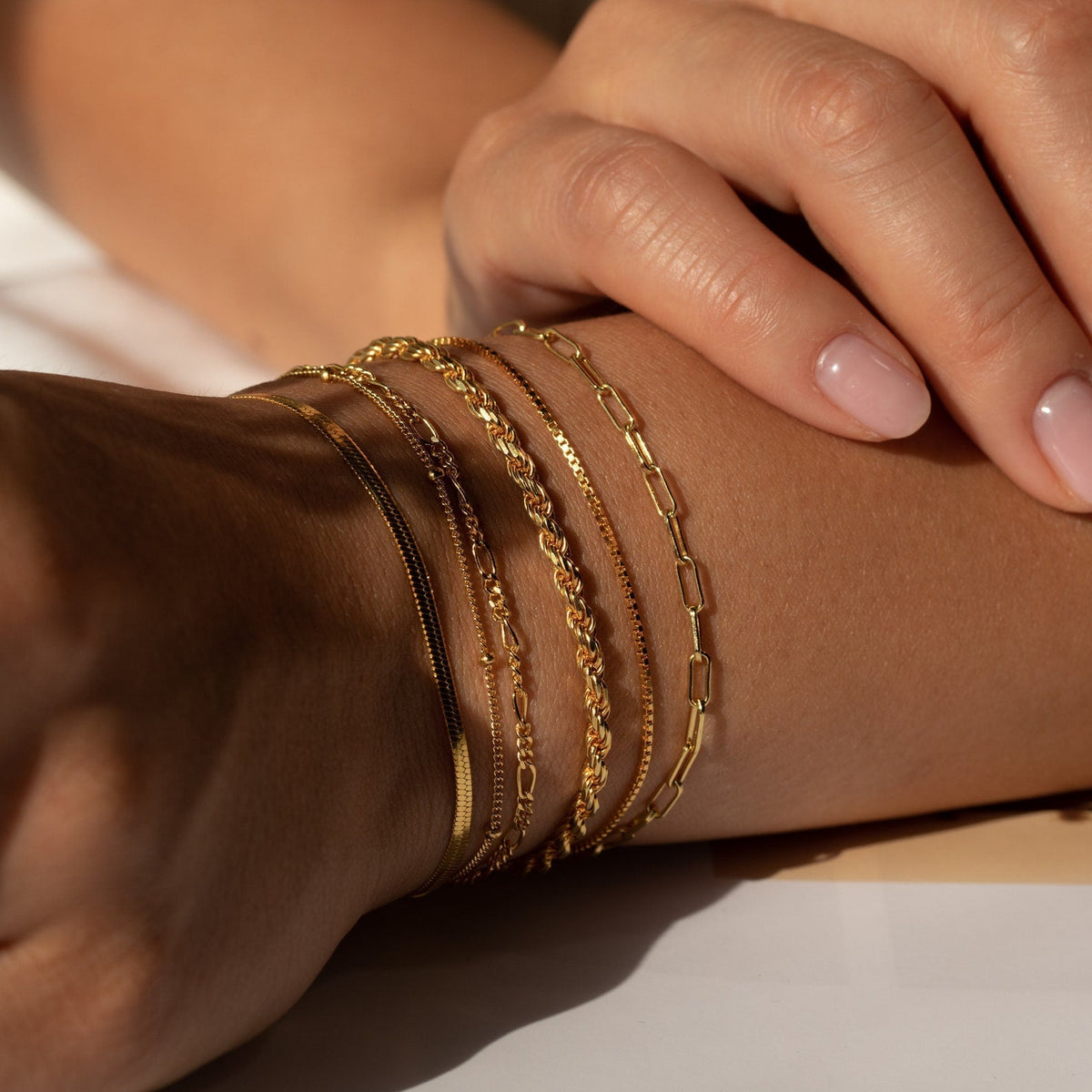 Bracelets en chaîne - bracelets minimalistes en couches