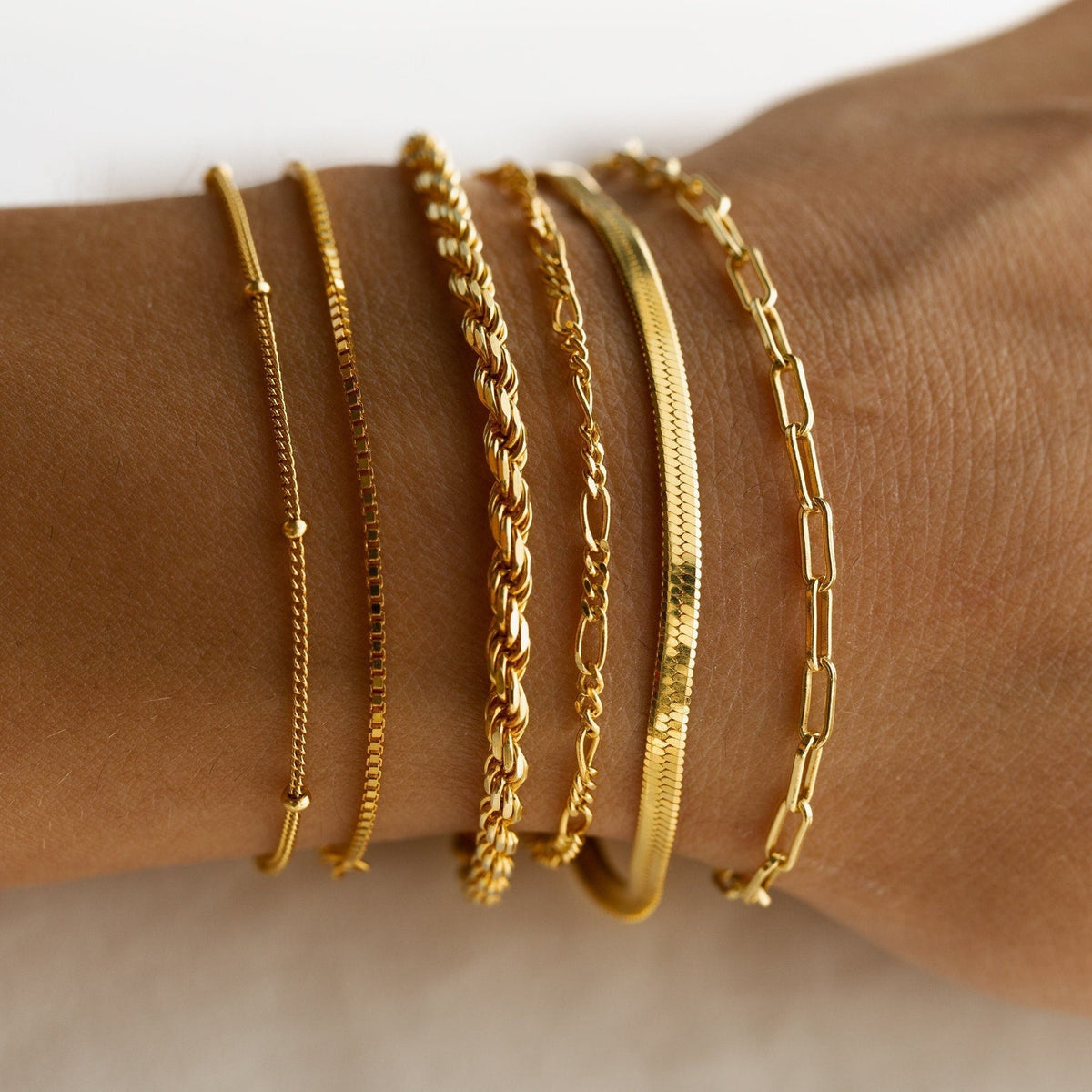 Bracelets en chaîne - bracelets minimalistes en couches