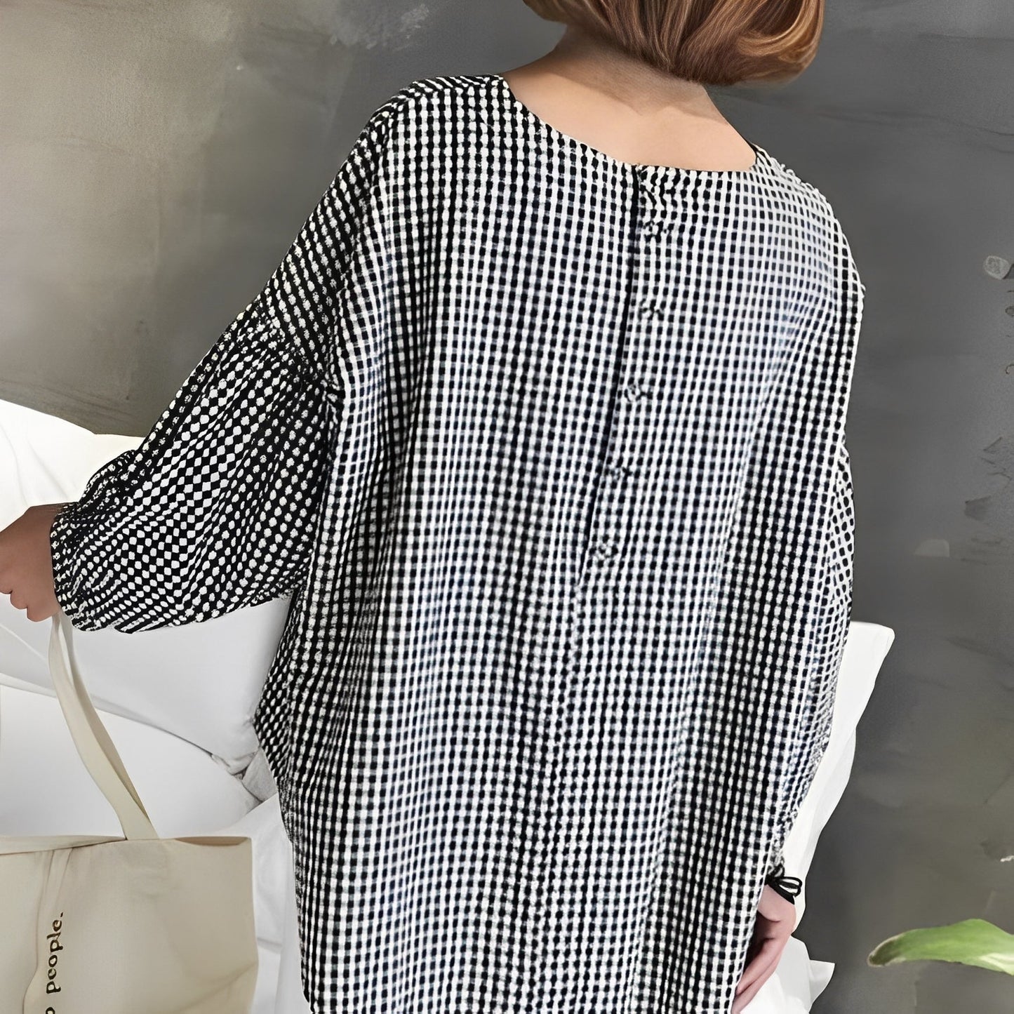 Tahlia - Chemise ample à carreaux pour femmes avec design asymétrique
