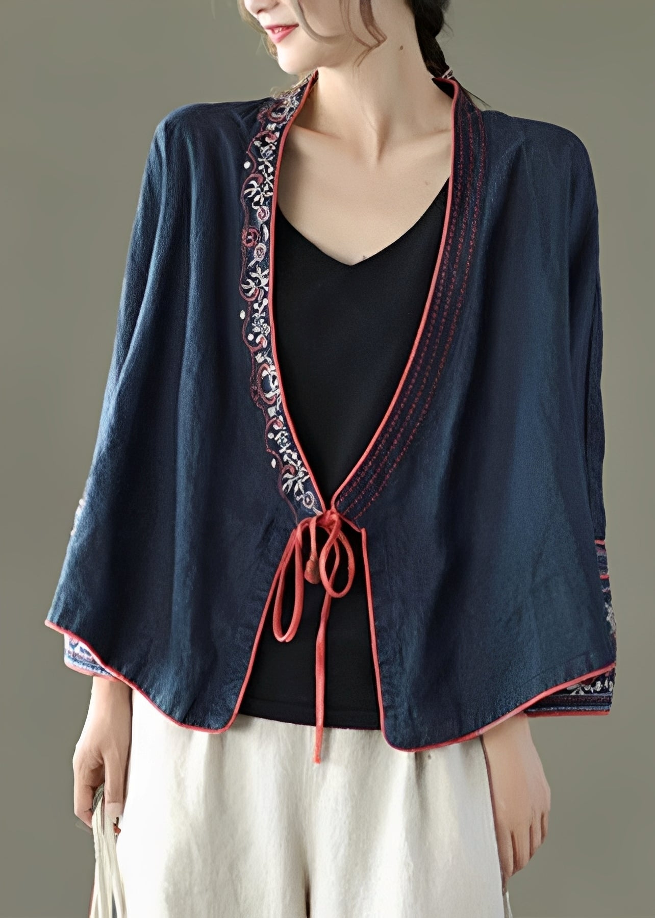 Nastia - Blouse ample élégante avec broderie pour femmes