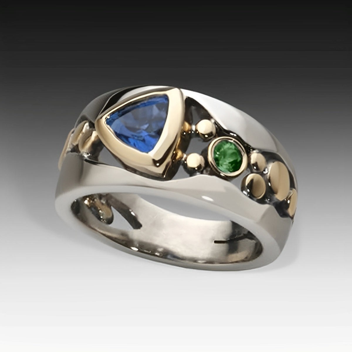 Ricca – Bague vintage avec cristal bleu brillant